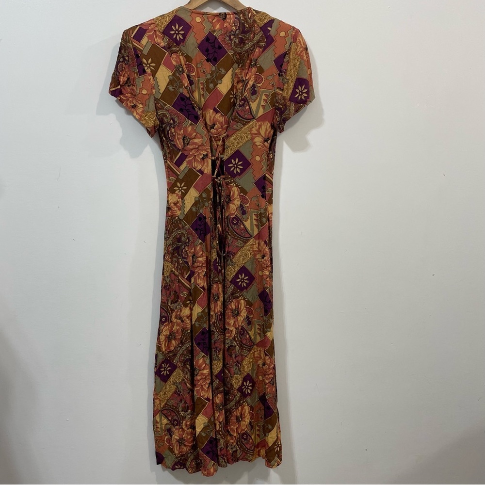 Betsy Lauren Button Front Floral Abstract Vintage Rayon Front Slits Dress Size 6 - Picture 3 of 8